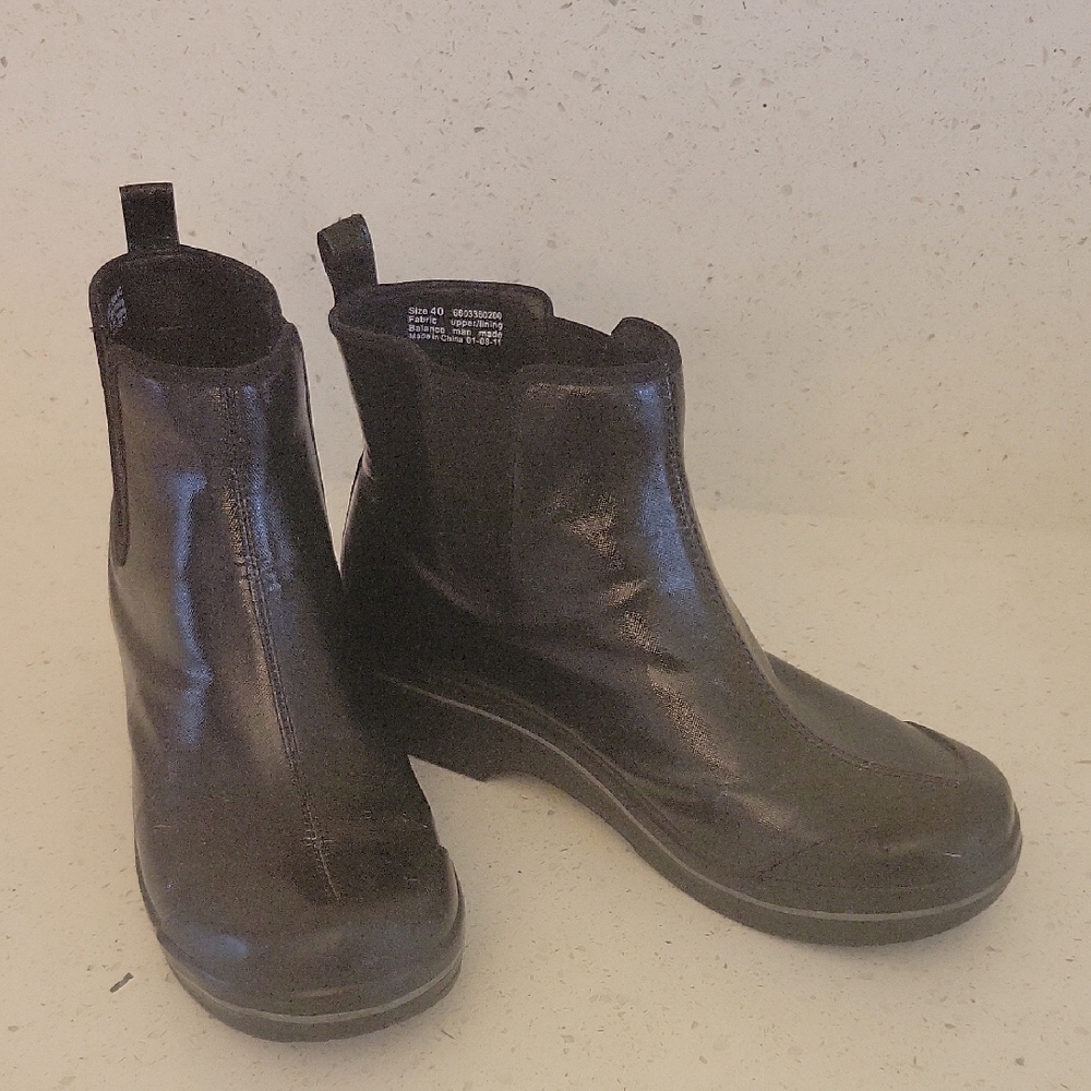 Black DANSKO  Slip-On Ankle Boots with Elastic Gore 9.5
